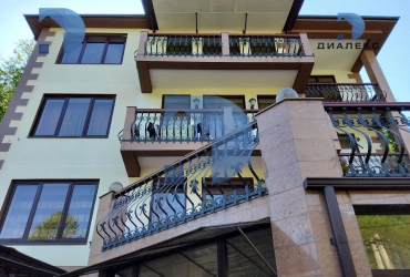  5эт. особняк в соседстве с президентской резиденцией